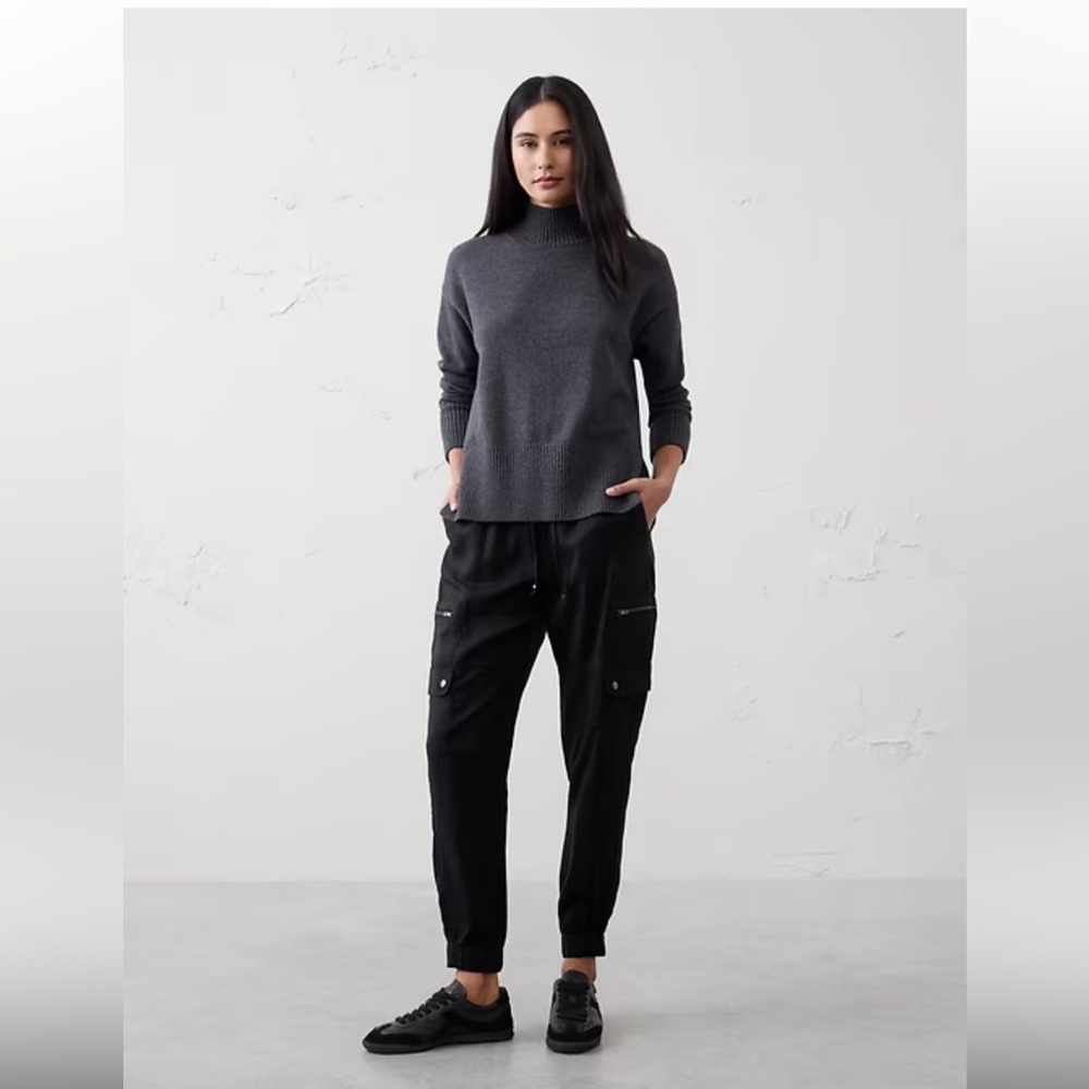 TENCEL™ CARGO JOGGER

Petite